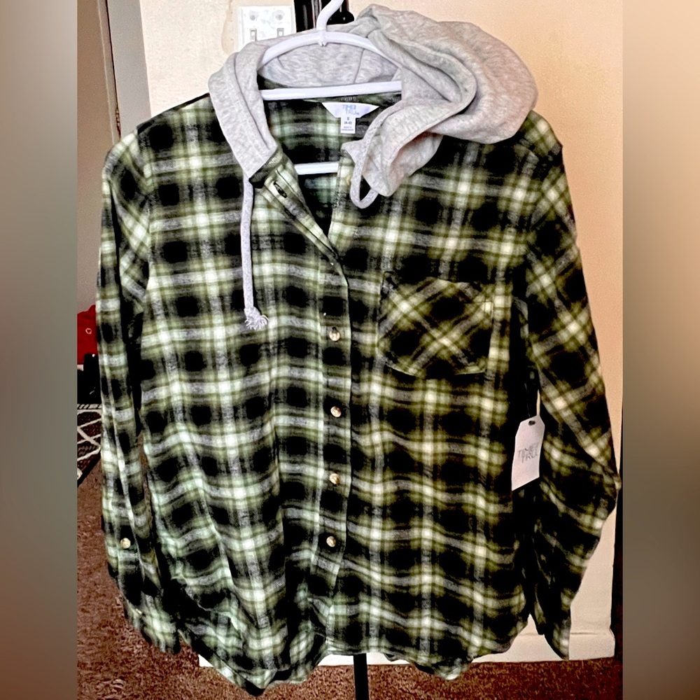 Men’s hooded flannel long sleeve shirt